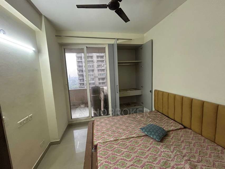 2 BHK Flat In Ace Platinum For Sale  In  Zeta I