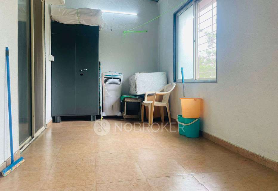 Single Room for Male In 2 BHK  In Mountscape In Undri