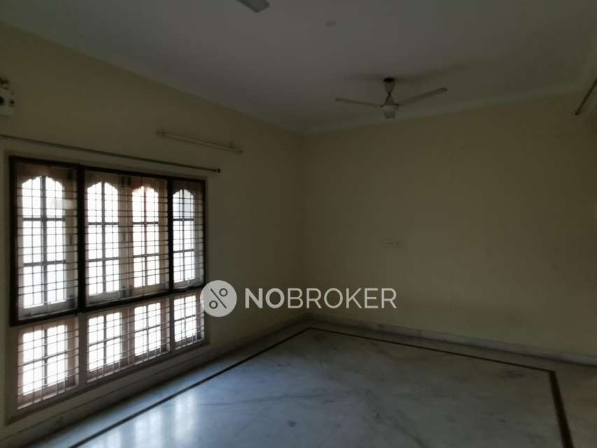 2 BHK Flat In Sujith Paradise For Sale  In Sainikpuri