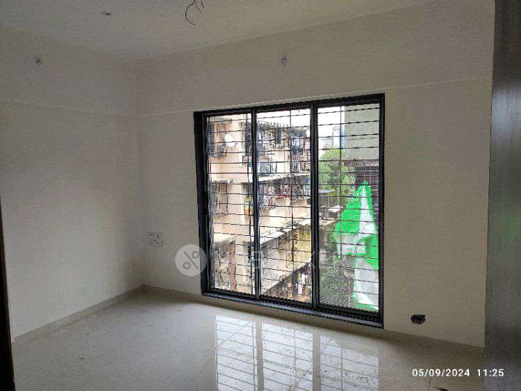 2 BHK Flat In Sakshat Navkar For Sale  In Borivali West