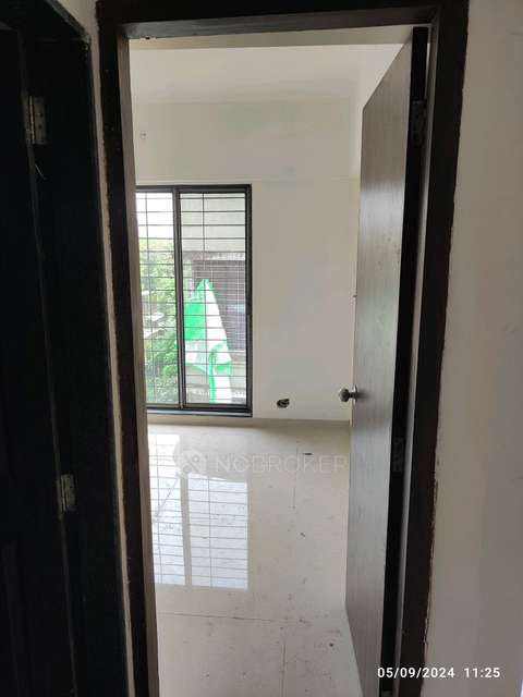2 BHK Flat In Sakshat Navkar For Sale  In Borivali West