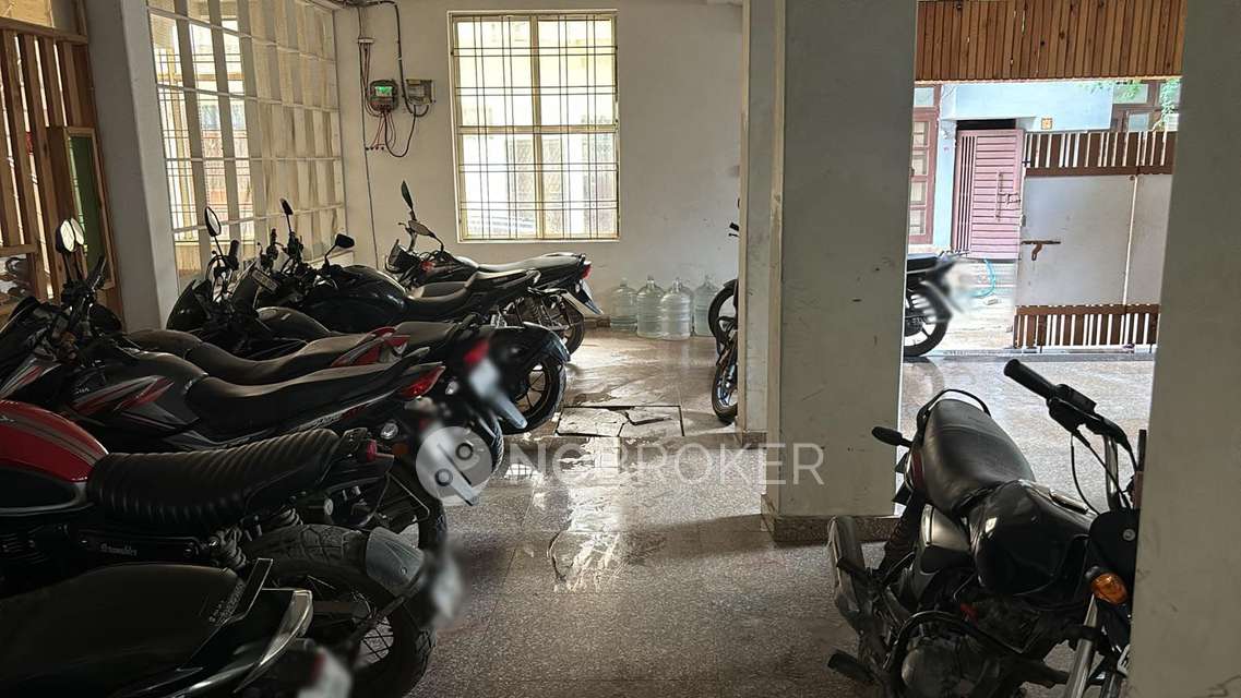 PG for Boys in Sector 38