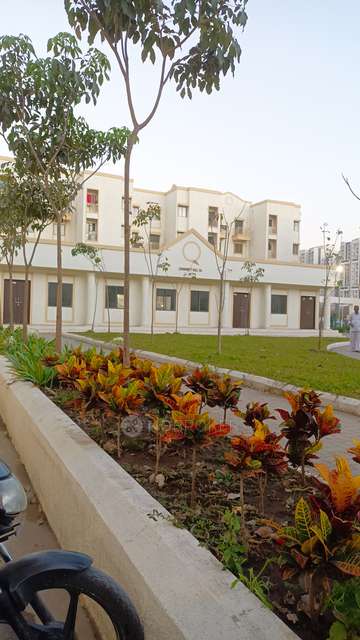 2 BHK Flat In Peninsula Address One  For Sale  In Gahunje