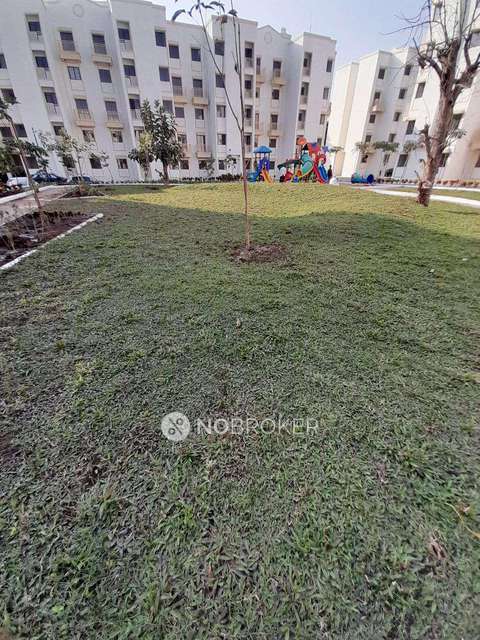 2 BHK Flat In Peninsula Address One  For Sale  In Gahunje