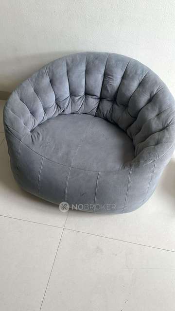 2 BHK Flat In Esclare Royale for Rent  In Kharadi