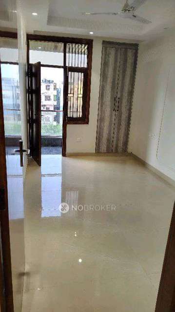 3 BHK Flat For Sale  In Mahavir Enclave