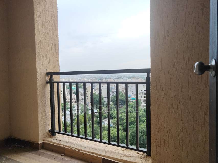 3 BHK Flat In Aditya Empress Park For Sale  In Shaikpet