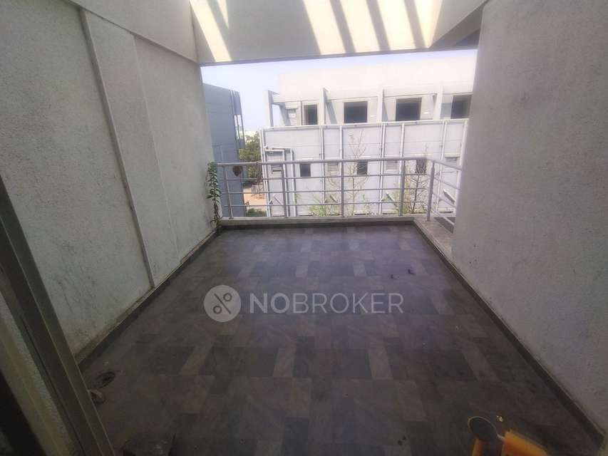 2 BHK Flat In Radheshwari Society For Sale  In Wagholi