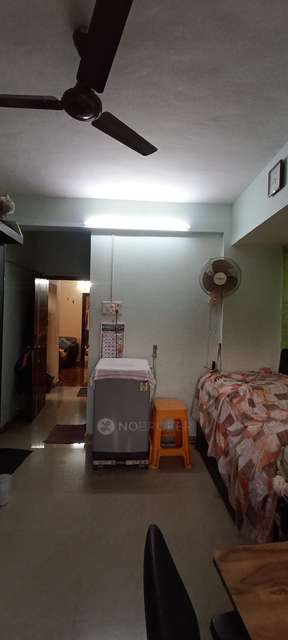 2 BHK Flat In Sarvodaya Trilok Building No.1 Cho For Sale  In Thakurli