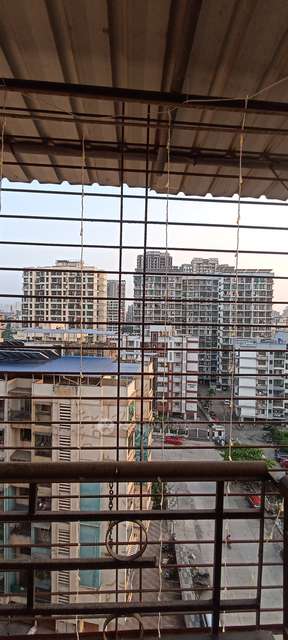 2 BHK Flat In Sarvodaya Trilok Building No.1 Cho For Sale  In Thakurli