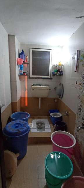 2 BHK Flat In Sarvodaya Trilok Building No.1 Cho For Sale  In Thakurli