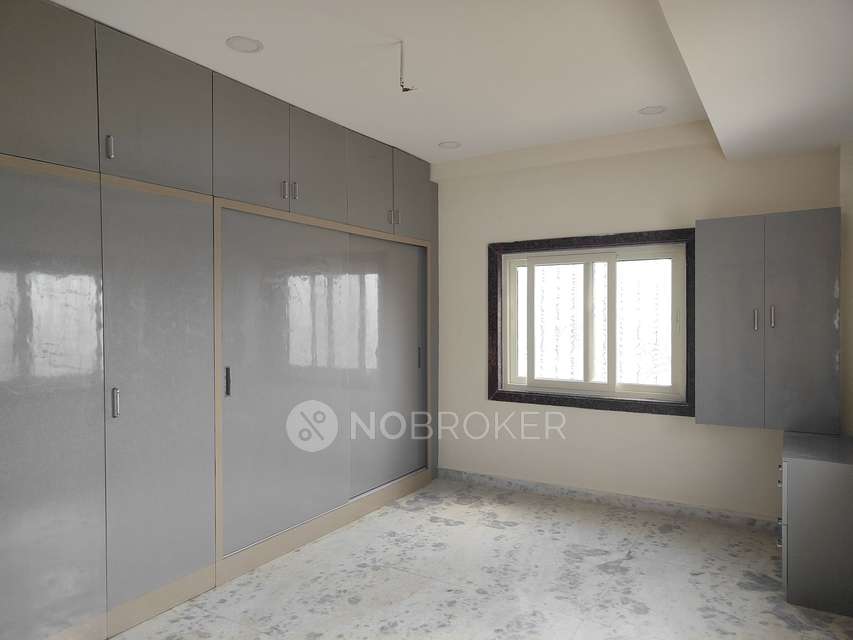 3 BHK Flat In Qurashi Enclave For Sale  In Banjara Hills