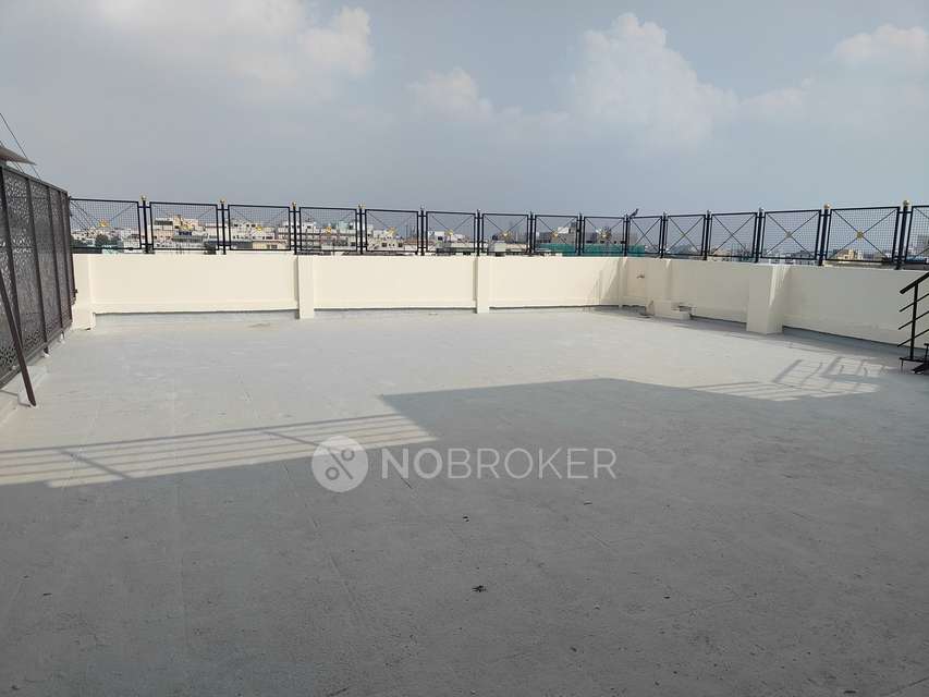 3 BHK Flat In Qurashi Enclave For Sale  In Banjara Hills