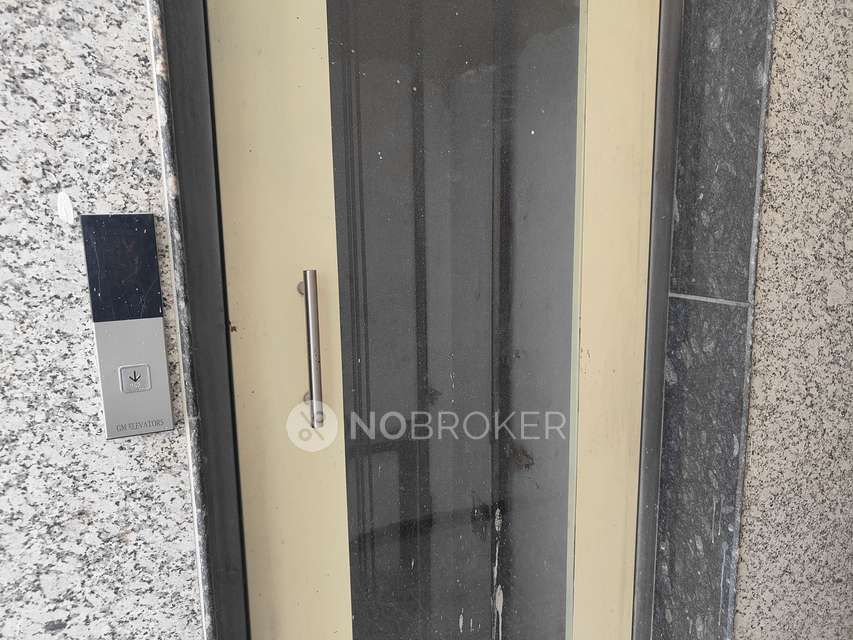 3 BHK Flat In Qurashi Enclave For Sale  In Banjara Hills