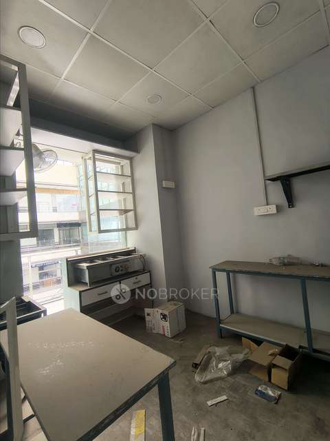 Shop in Gaur City 1, Greater_noida for sale 