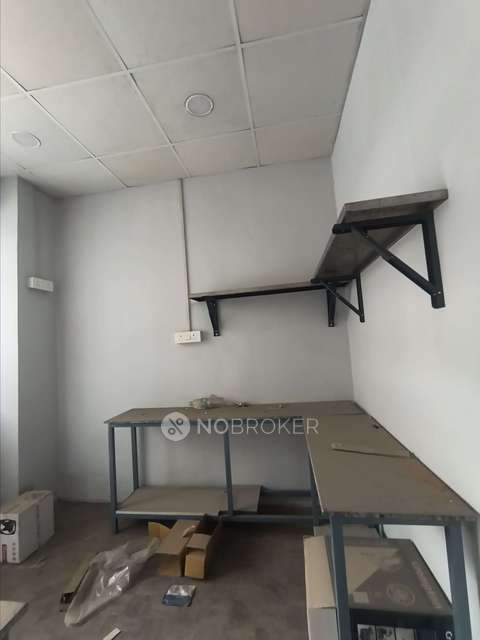 Shop in Gaur City 1, Greater_noida for sale 