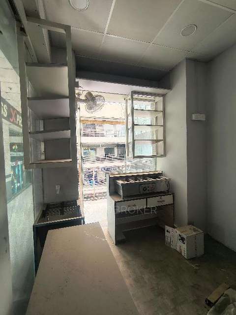 Shop in Gaur City 1, Greater_noida for sale 