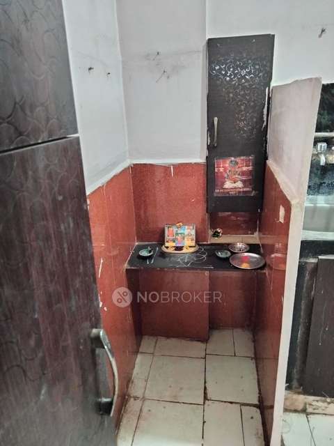 2 BHK Flat In Sv Gayatri Nilayam For Sale  In Kothapet