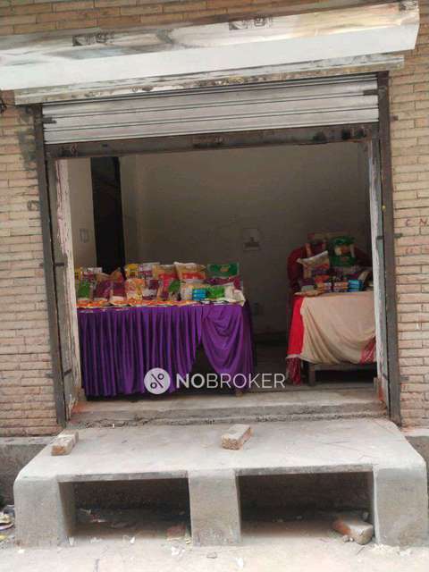 Godown/Warehouse in Mandawali, Delhi for Rent 