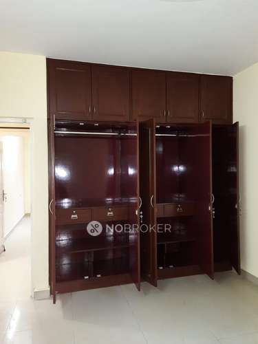3 BHK Flat In Sterling Brookside  For Sale  In Brookefield