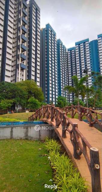 1 BHK Flat In Bombay Dyeing For Sale  In Wadala