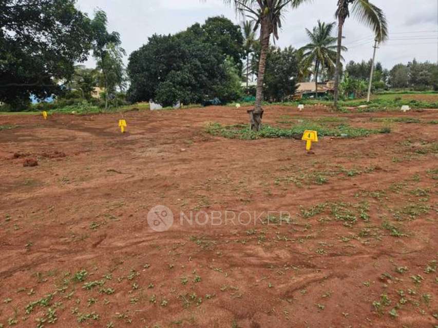 Plot For Sale  In Urban Elite In Kunthanahalli