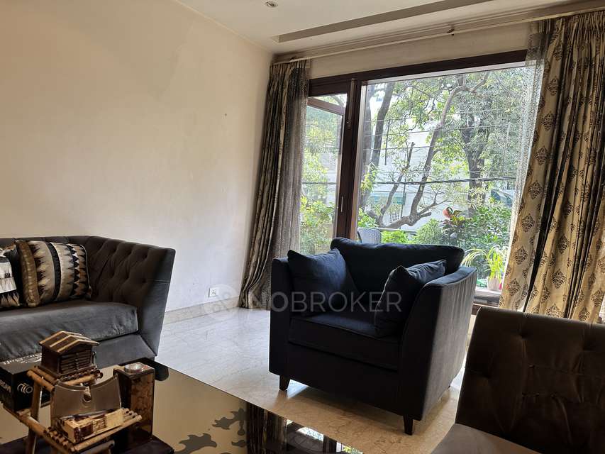 4+ BHK Flat In Panchasheel Enclvae For Sale  In Panchsheel Enclave