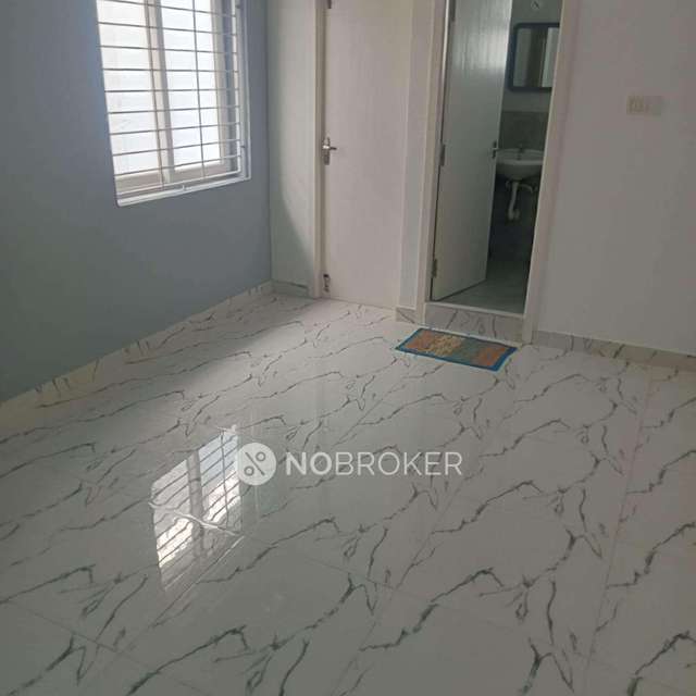 2 BHK Flat In Alpha Apartment For Sale  In Kelambakkam 