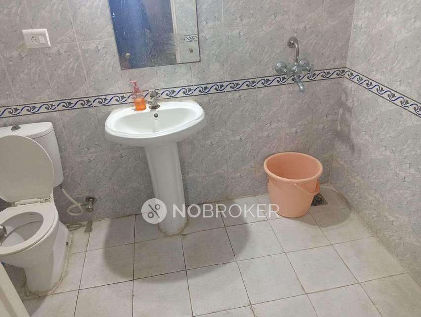 3 BHK Flat In Purab Manor For Sale  In Krishnarajapuram