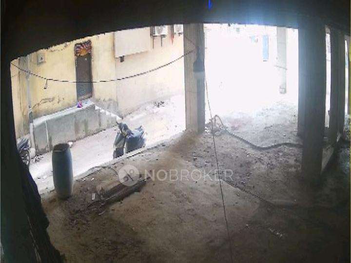 2 BHK Flat In Standalone Building  for Rent  In Kishan Bagh