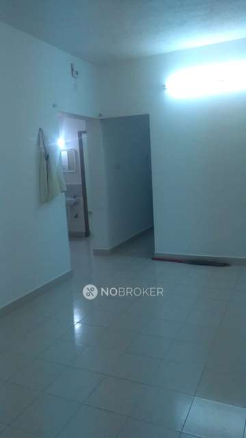 2 BHK Flat In Arun Excello Madhulika Karnithangal Padappai For Sale  In Karanaithangal, 