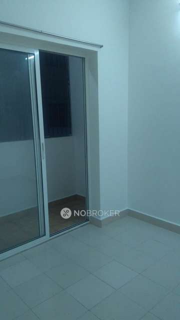 2 BHK Flat In Arun Excello Madhulika Karnithangal Padappai For Sale  In Karanaithangal, 