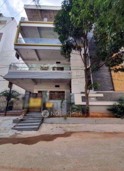 4+ BHK Flat In Sb For Sale  In L B Nagar