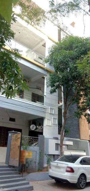 4+ BHK Flat In Sb For Sale  In L B Nagar