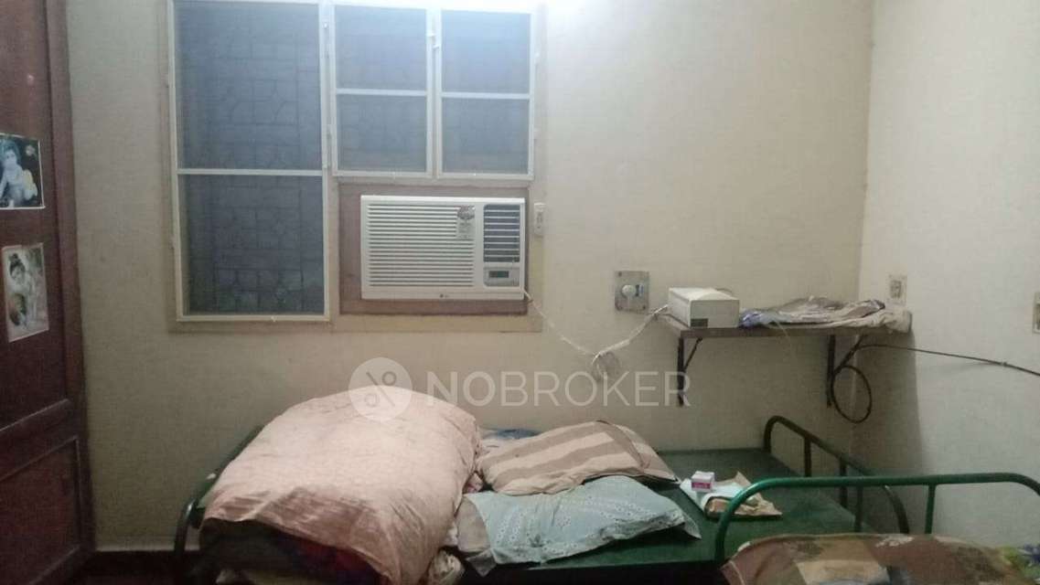 PG for Girls in Tambaram