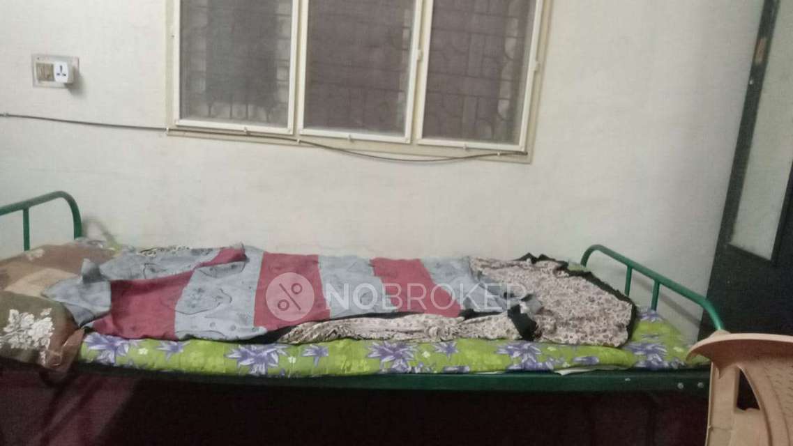 PG for Girls in Tambaram