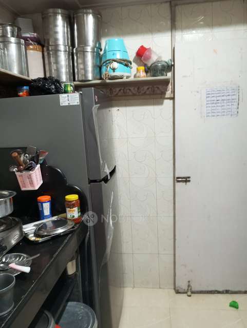 1 RK Flat In Om Dutta For Sale  In Sion