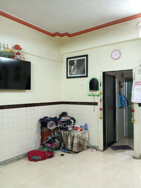 1 RK Flat In Om Dutta For Sale  In Sion