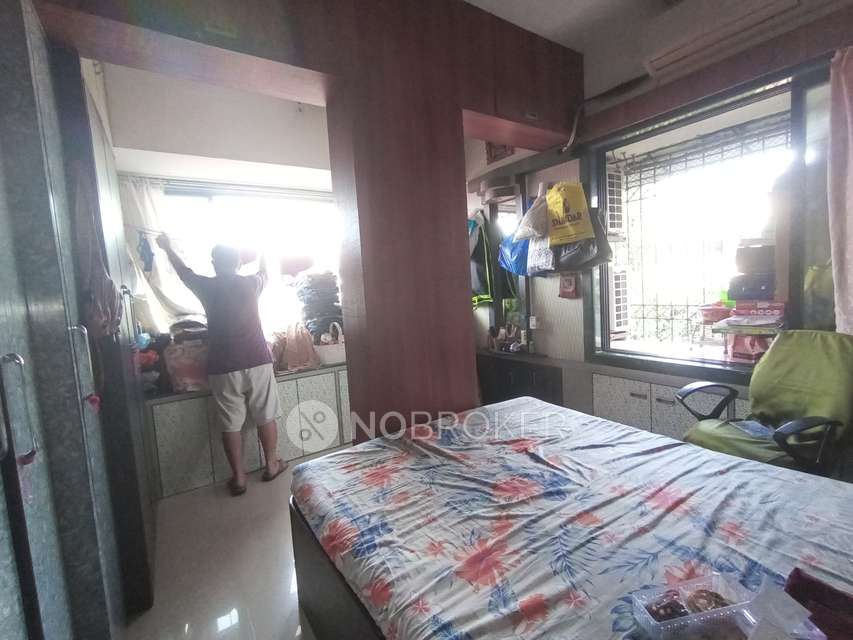 2 BHK Flat In Vastu Bhawani Prasad Chs For Sale  In Dombivli West