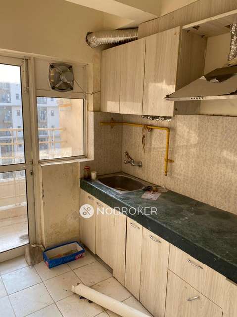 3 BHK Flat In Paras Tierea For Sale  In Sector-137