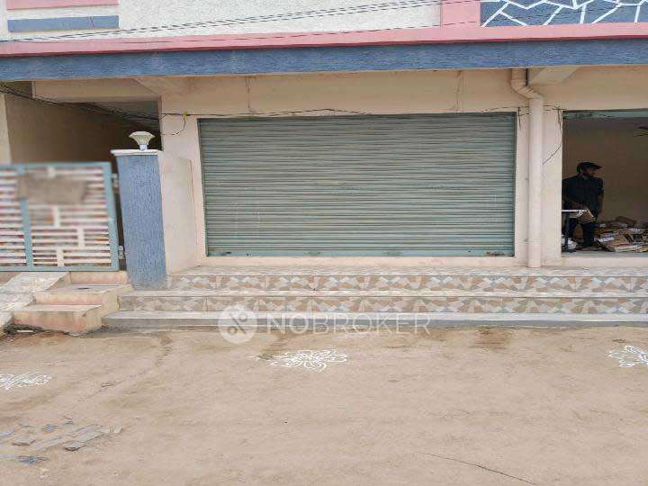 Shop in Gandi Maisamma, Hyderabad for Rent 