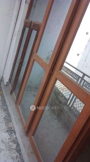 3 BHK Flat In Standalone Building  For Sale  In Wazirabad