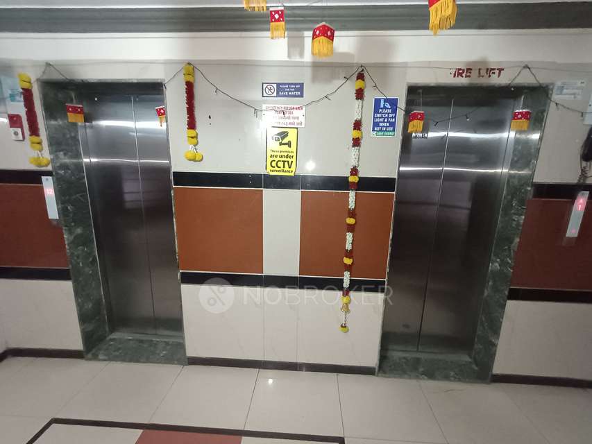 2 BHK Flat In Kanakia Suman Apartments For Sale  In Malad West