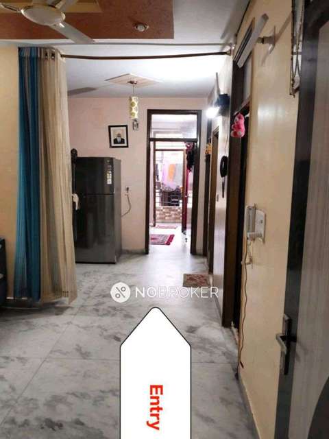 3 BHK Flat In Shree Ram Apartment For Sale  In Bade Hanuman Mandir