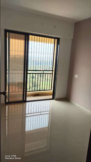 2 BHK Flat In A Plus Golden Valley For Sale  In Badlapur West
