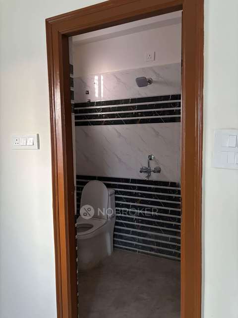 2 BHK Flat In Rks Radha Vallabha Grand For Sale  In Mahadevpur Colony