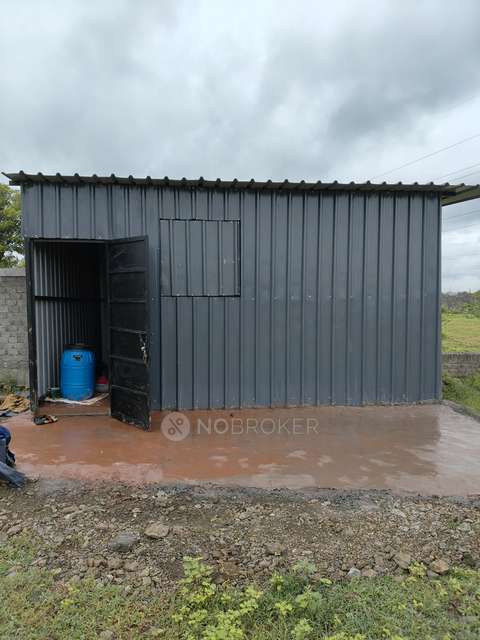 Godown/Warehouse in  Uruli Devachi, Pune for Rent 