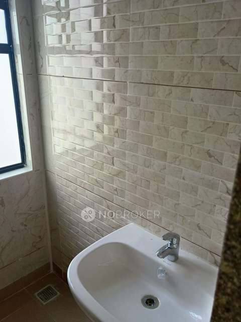 2 BHK Flat In Kumar Corp Park Infinia Phase 4 for Rent  In Phursungi