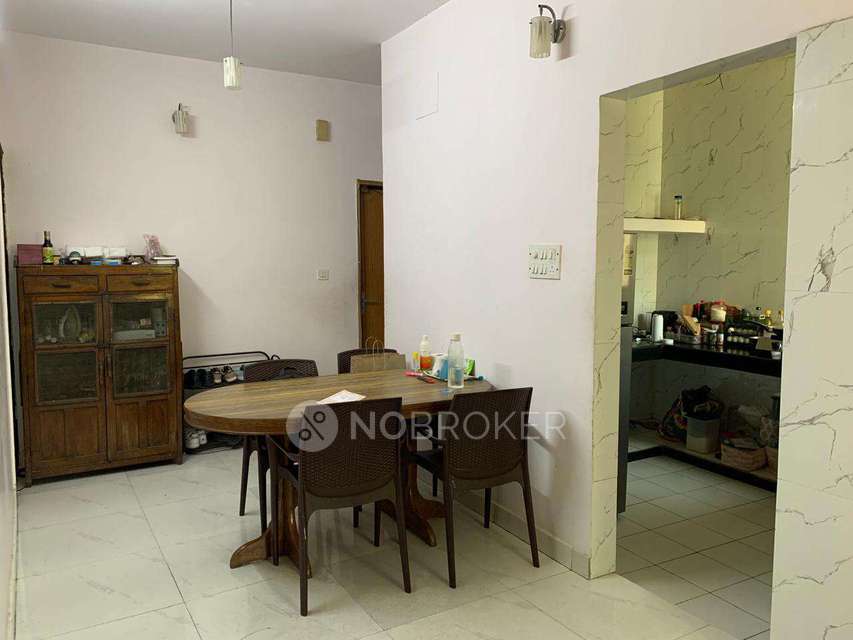 4+ BHK Flat In Rwa Dda Flats Munirika For Sale  In Munirka