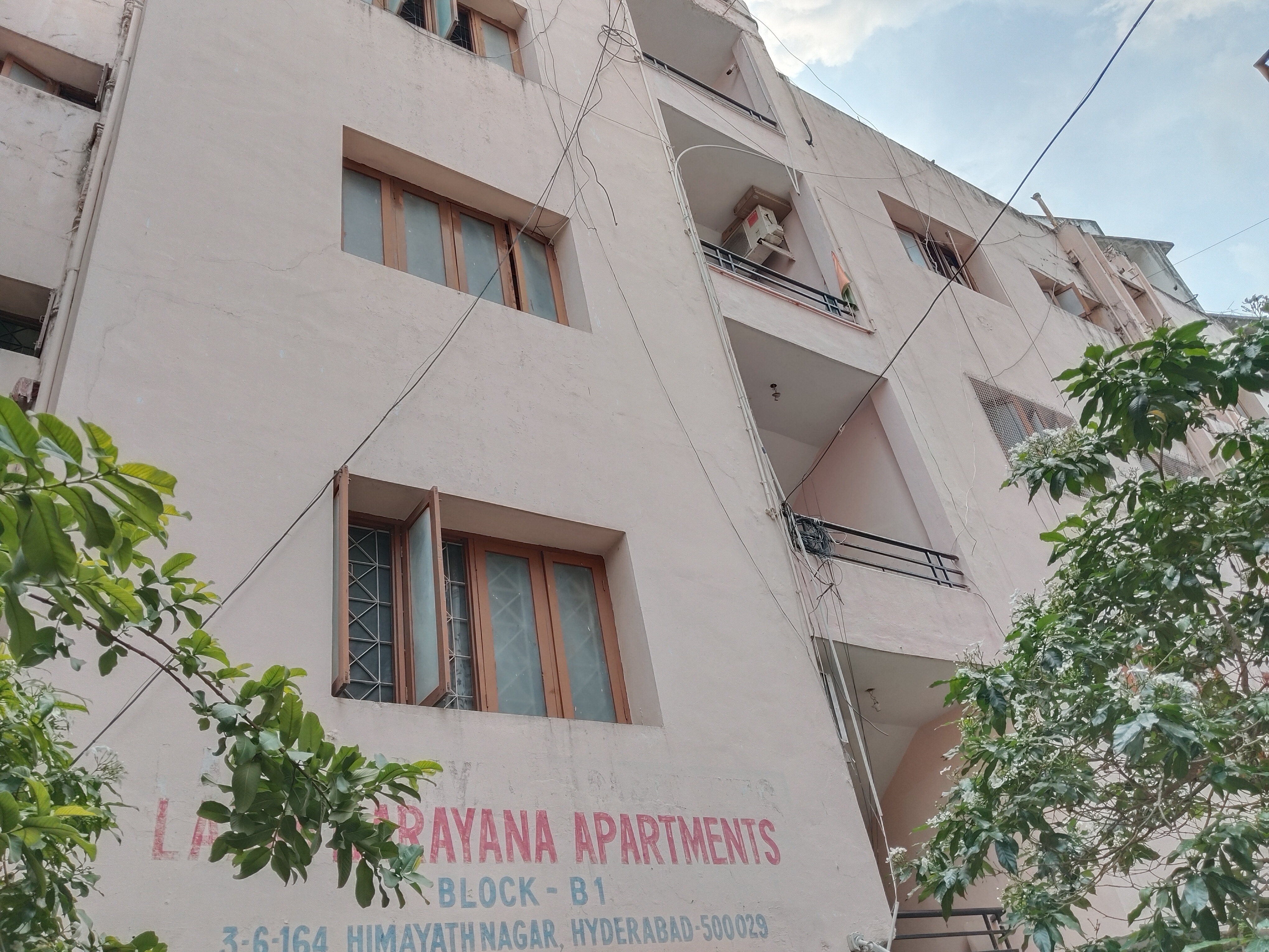 Lakshmi Narayana Apartments
